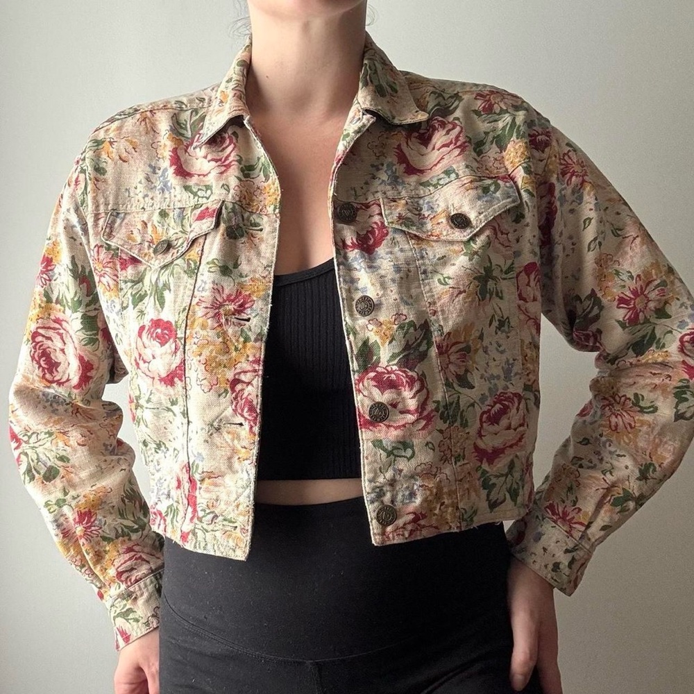 Liz Claiborne Lizwear Petite faded floral grunge pastel cropped jean jacket